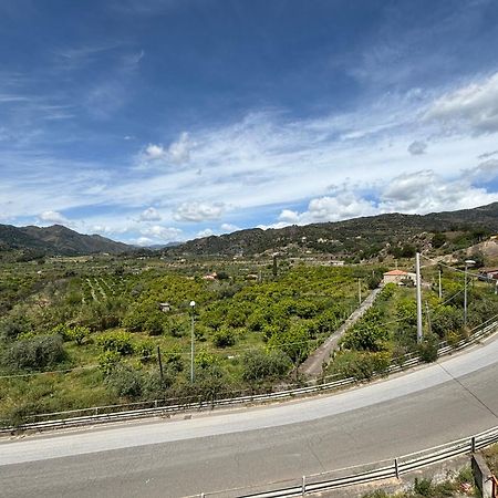 Apartamento Il Sole Dell'Alcantara Gaggi Exterior foto